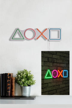 Osvětlení na stěnu Playstation