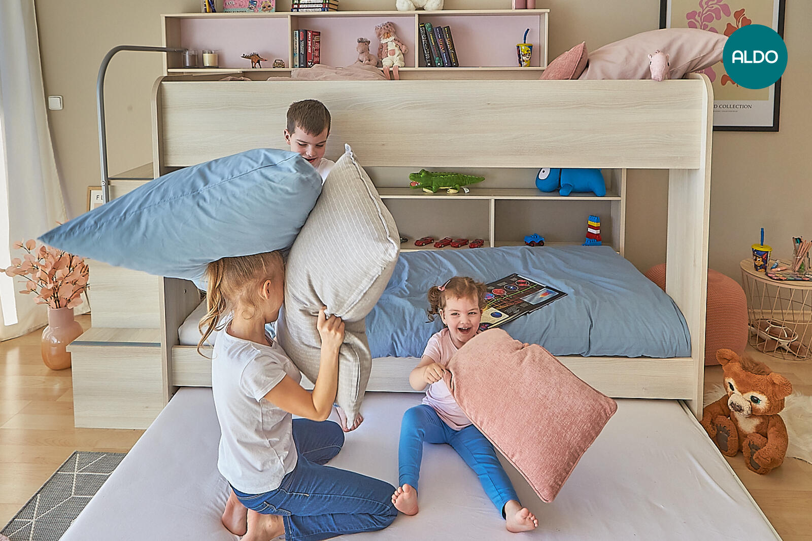 Kolekce nábytku Bibop, dětský pokoj s patrovou postelí
