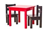 Židle s červeným stolem jsou rovněž řešením