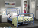 Modrý odstín dětské postele rozhodně pro kluky