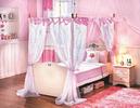 Dětská postel Flora nabízí rustikální prvky