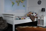 Dětská postel je vhodná také pro kluky, při správné volbě dekorací
