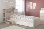 Dětská postel s prostorem, praktické řešení pro malý pokoj